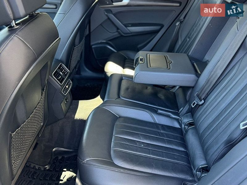 Внедорожник / Кроссовер Audi Q5 2018 в Львове