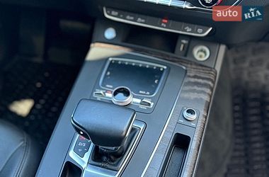 Внедорожник / Кроссовер Audi Q5 2018 в Львове