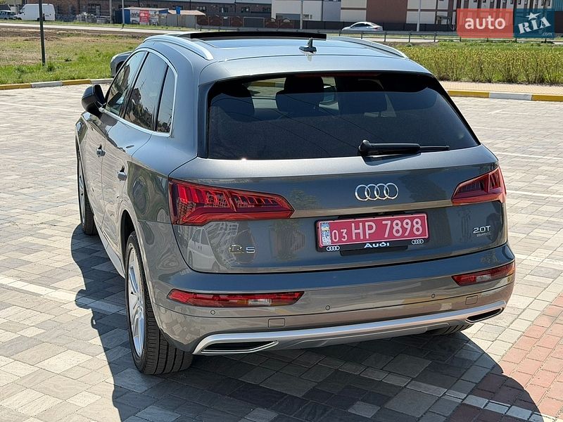 Внедорожник / Кроссовер Audi Q5 2018 в Киеве