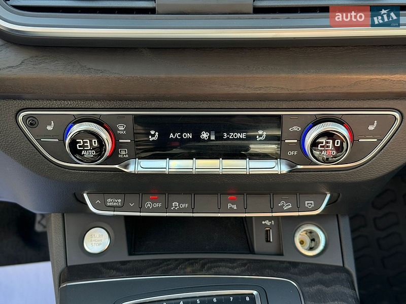 Внедорожник / Кроссовер Audi Q5 2018 в Киеве