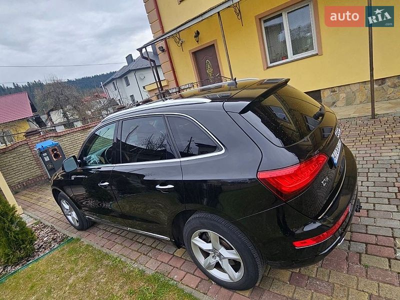 Позашляховик / Кросовер Audi Q5 2015 в Києві