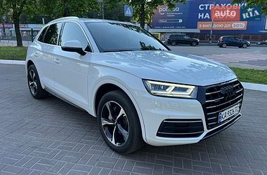 Позашляховик / Кросовер Audi Q5 2020 в Києві