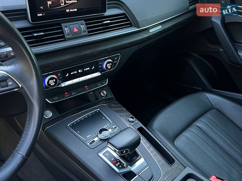 Позашляховик / Кросовер Audi Q5 2020 в Києві