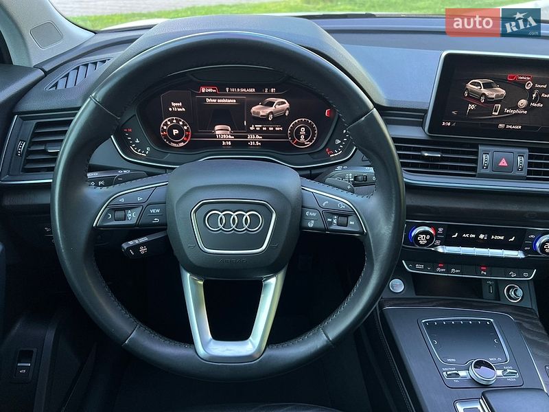 Позашляховик / Кросовер Audi Q5 2020 в Києві
