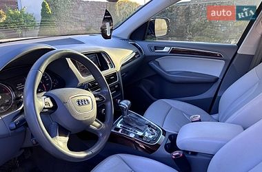 Внедорожник / Кроссовер Audi Q5 2015 в Стрые