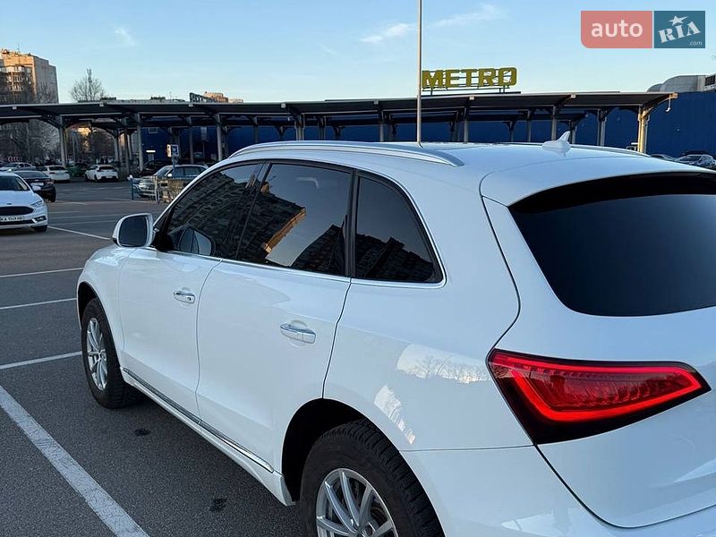 Внедорожник / Кроссовер Audi Q5 2015 в Киеве