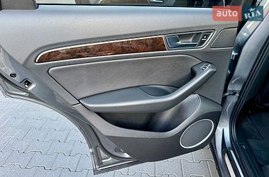 Внедорожник / Кроссовер Audi Q5 2015 в Черновцах