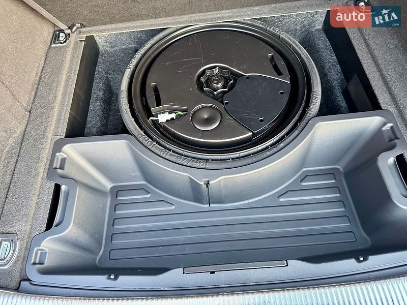 Внедорожник / Кроссовер Audi Q5 2015 в Черновцах