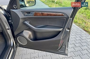 Внедорожник / Кроссовер Audi Q5 2015 в Черновцах
