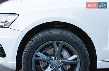 Внедорожник / Кроссовер Audi Q5 2014 в Львове