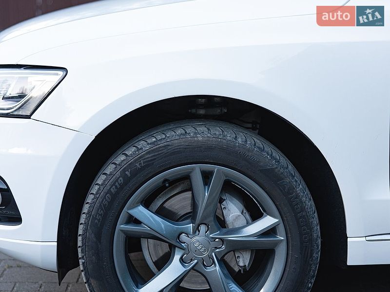 Внедорожник / Кроссовер Audi Q5 2014 в Львове