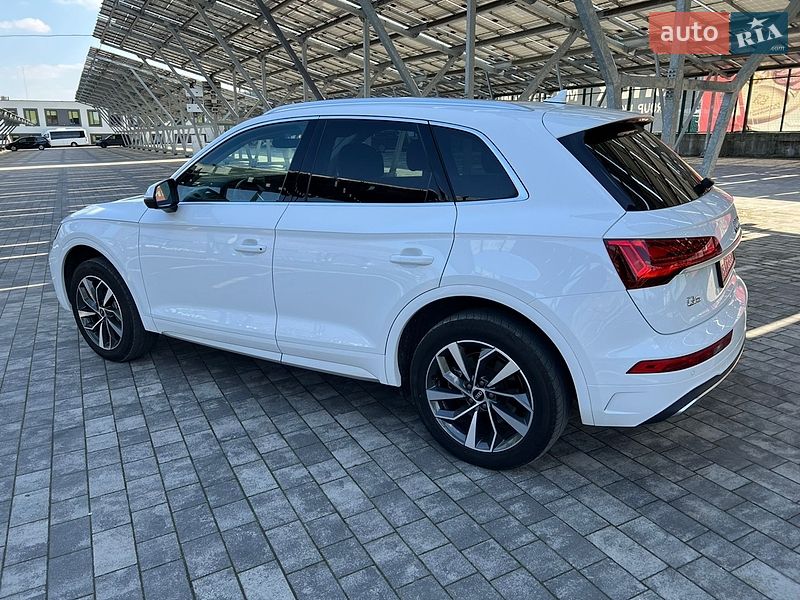 Внедорожник / Кроссовер Audi Q5 2020 в Львове