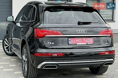 Внедорожник / Кроссовер Audi Q5 2024 в Дрогобыче