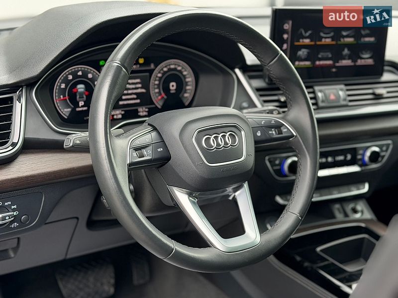 Внедорожник / Кроссовер Audi Q5 2024 в Дрогобыче