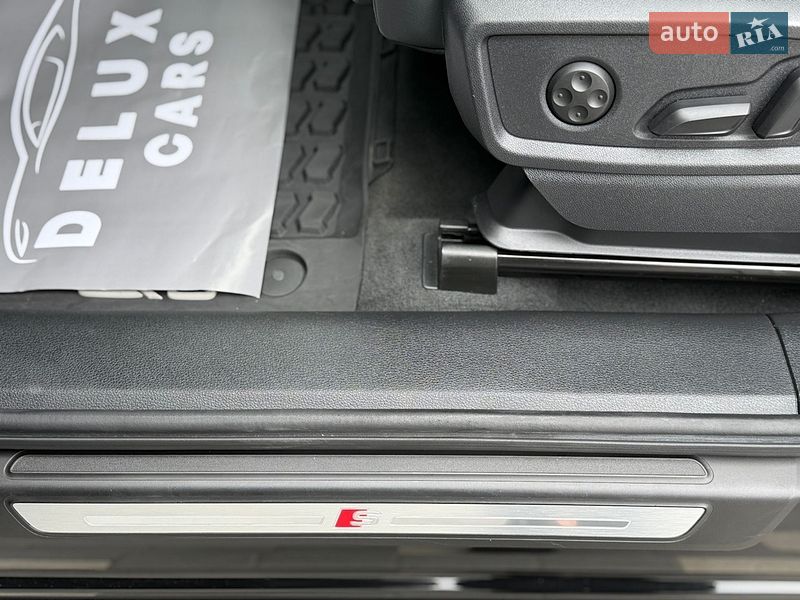 Внедорожник / Кроссовер Audi Q5 2024 в Дрогобыче