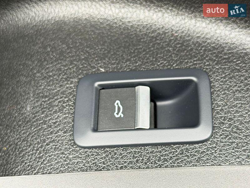 Внедорожник / Кроссовер Audi Q5 2024 в Дрогобыче