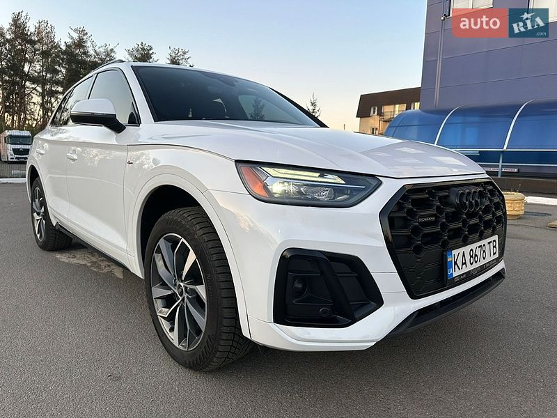 Внедорожник / Кроссовер Audi Q5 2024 в Киеве