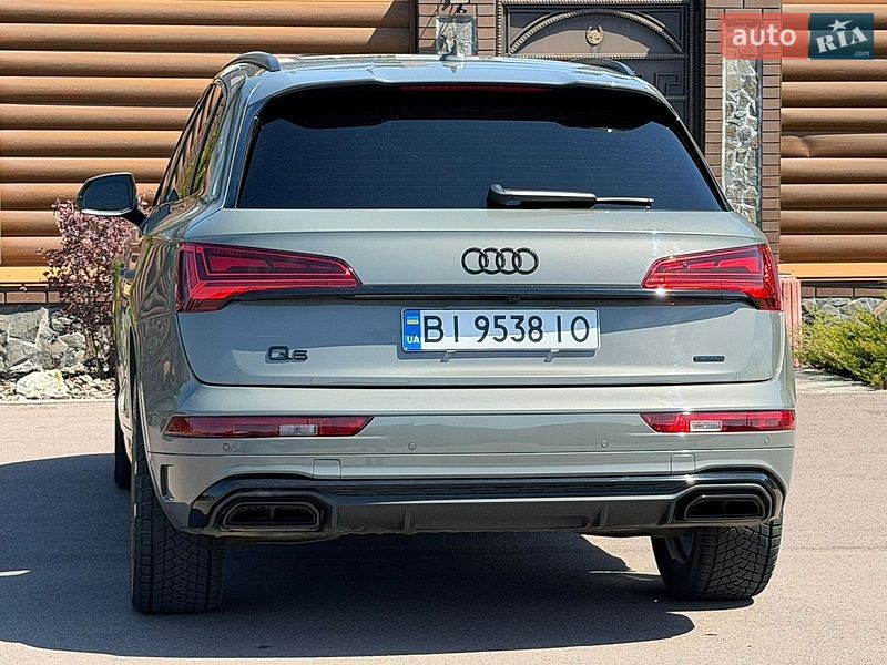 Внедорожник / Кроссовер Audi Q5 2023 в Киеве