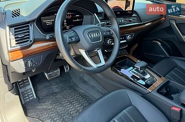Внедорожник / Кроссовер Audi Q5 2023 в Киеве