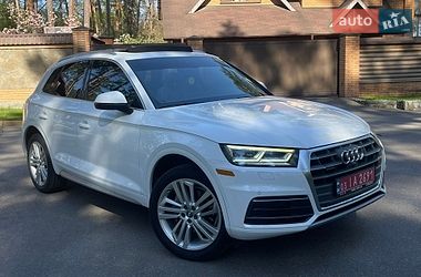 Внедорожник / Кроссовер Audi Q5 2017 в Чернигове