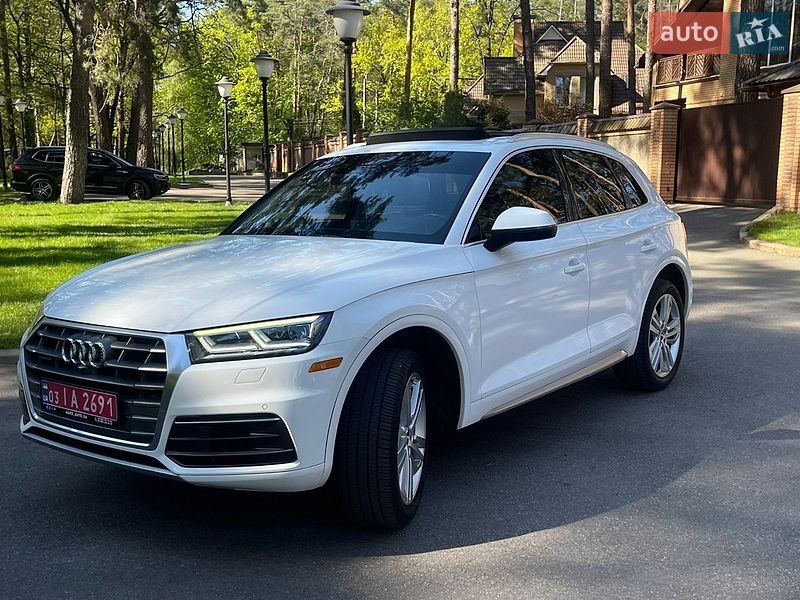 Внедорожник / Кроссовер Audi Q5 2017 в Чернигове