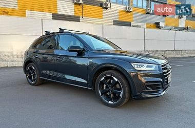 Внедорожник / Кроссовер Audi Q5 2018 в Киеве