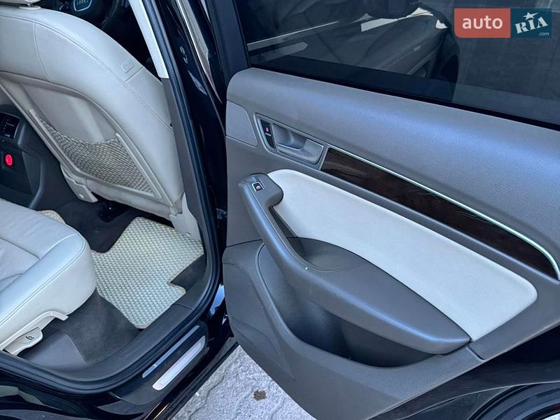 Внедорожник / Кроссовер Audi Q5 2013 в Ровно