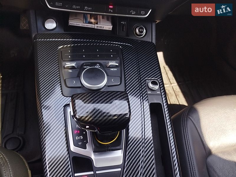 Внедорожник / Кроссовер Audi Q5 2018 в Копычинце
