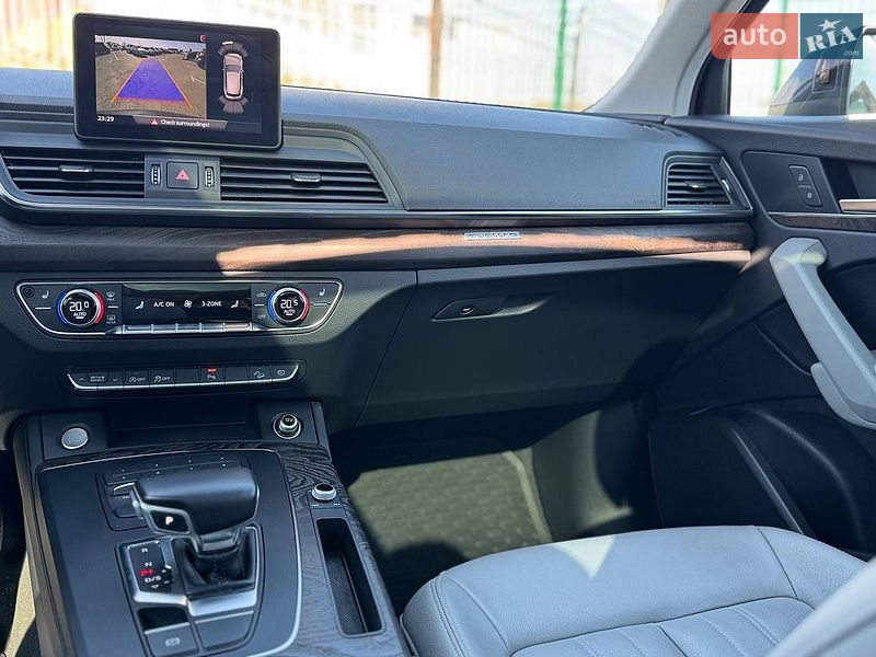 Внедорожник / Кроссовер Audi Q5 2017 в Киеве