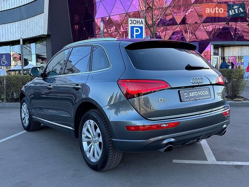 Внедорожник / Кроссовер Audi Q5 2016 в Киеве