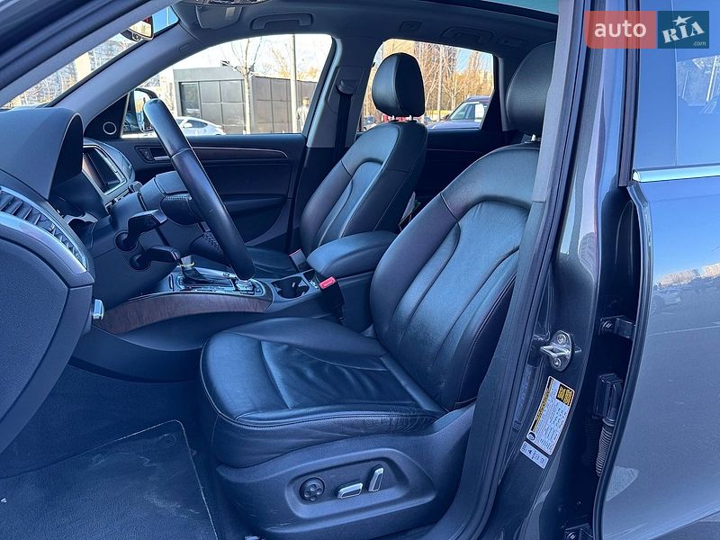Внедорожник / Кроссовер Audi Q5 2016 в Киеве