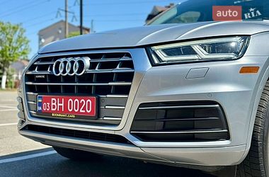 Внедорожник / Кроссовер Audi Q5 2019 в Киеве