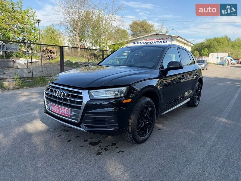Внедорожник / Кроссовер Audi Q5 2017 в Львове