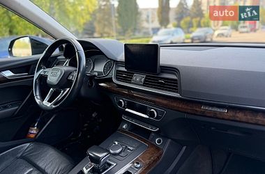 Внедорожник / Кроссовер Audi Q5 2017 в Львове