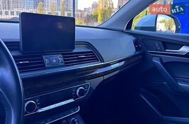 Внедорожник / Кроссовер Audi Q5 2019 в Киеве