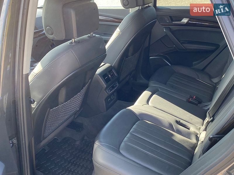 Внедорожник / Кроссовер Audi Q5 2019 в Львове
