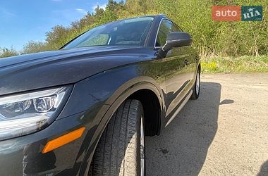 Внедорожник / Кроссовер Audi Q5 2019 в Львове