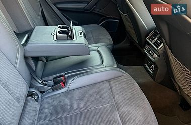 Внедорожник / Кроссовер Audi Q5 2019 в Днепре