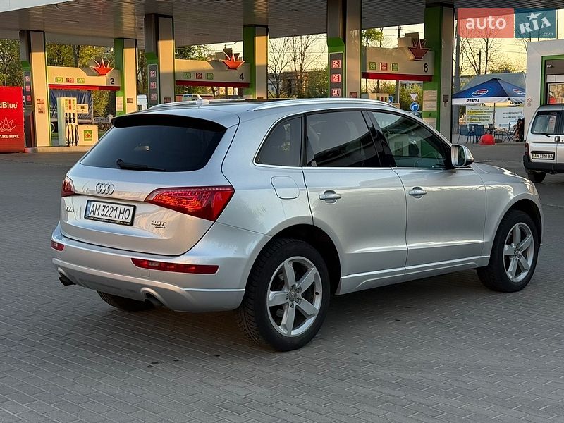 Внедорожник / Кроссовер Audi Q5 2012 в Житомире