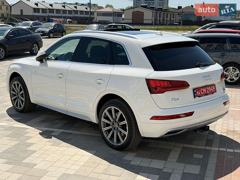 Внедорожник / Кроссовер Audi Q5 2018 в Киеве