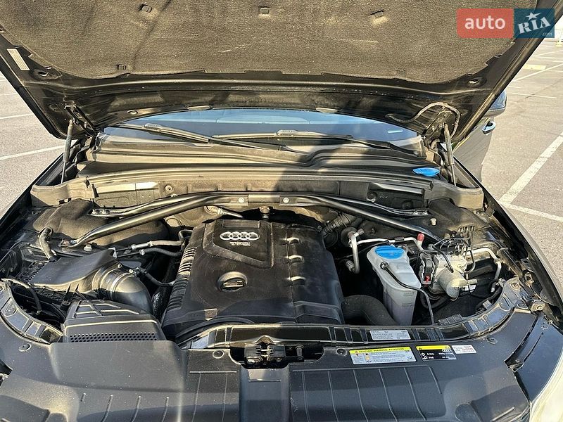 Внедорожник / Кроссовер Audi Q5 2015 в Львове