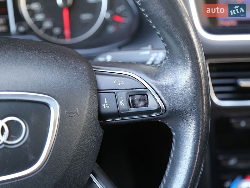 Внедорожник / Кроссовер Audi Q5 2013 в Киеве