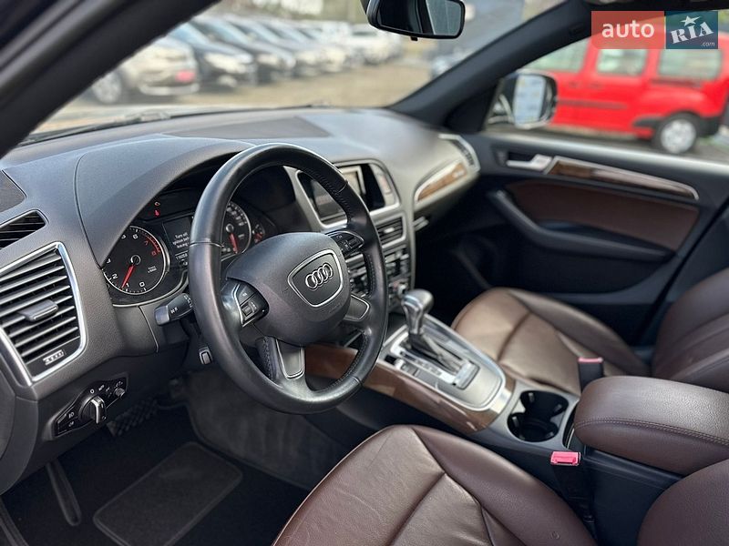 Внедорожник / Кроссовер Audi Q5 2016 в Луцке