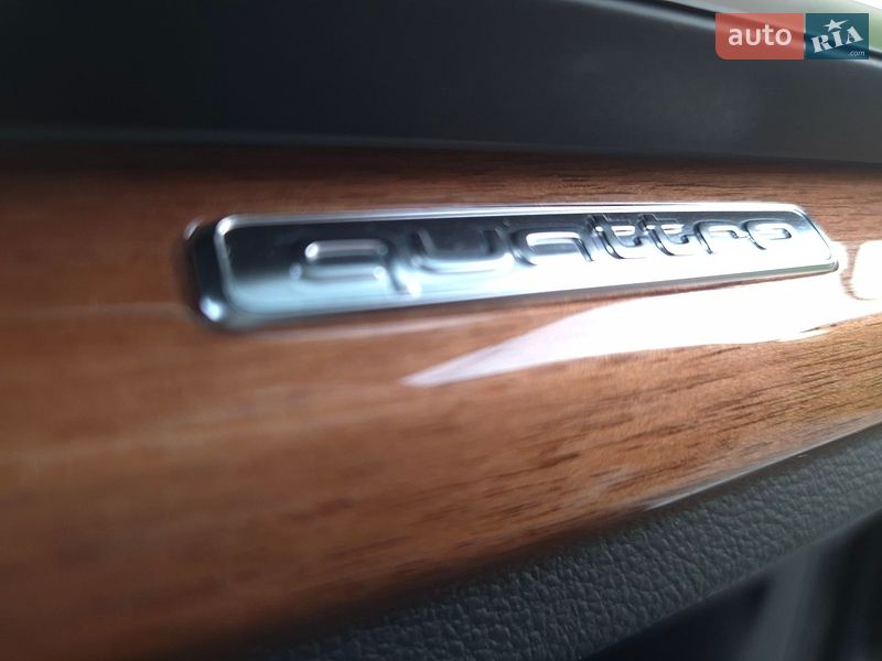 Внедорожник / Кроссовер Audi Q5 2021 в Житомире