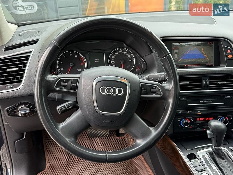Внедорожник / Кроссовер Audi Q5 2011 в Стрые