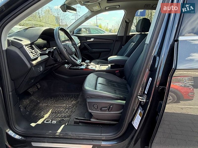 Внедорожник / Кроссовер Audi Q5 2020 в Львове