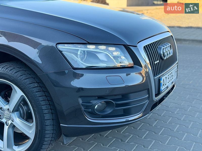 Внедорожник / Кроссовер Audi Q5 2012 в Мукачево
