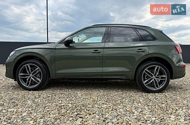Внедорожник / Кроссовер Audi Q5 2022 в Стрые