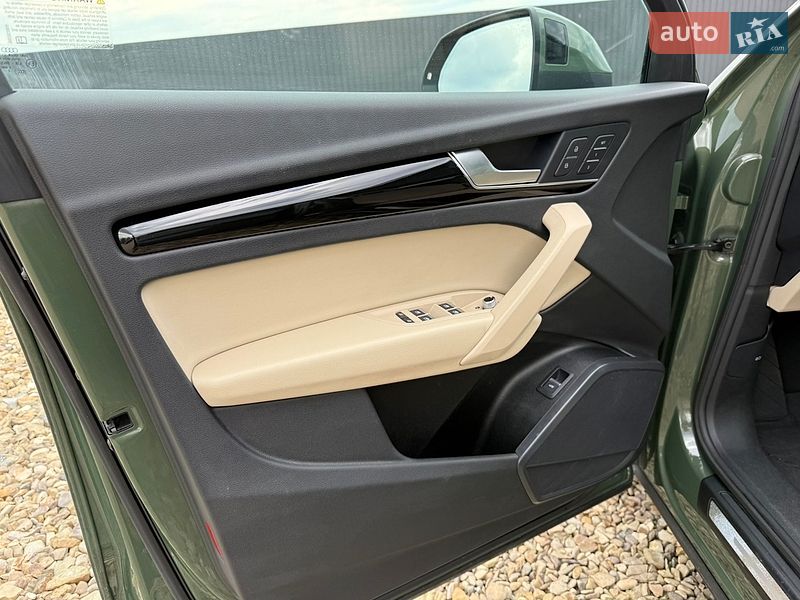 Внедорожник / Кроссовер Audi Q5 2022 в Стрые