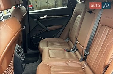 Внедорожник / Кроссовер Audi Q5 2018 в Стрые